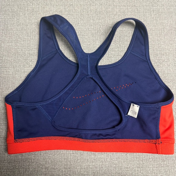 Nike Training Pro Classic Cooling Support Bra - Picture 4 of 7